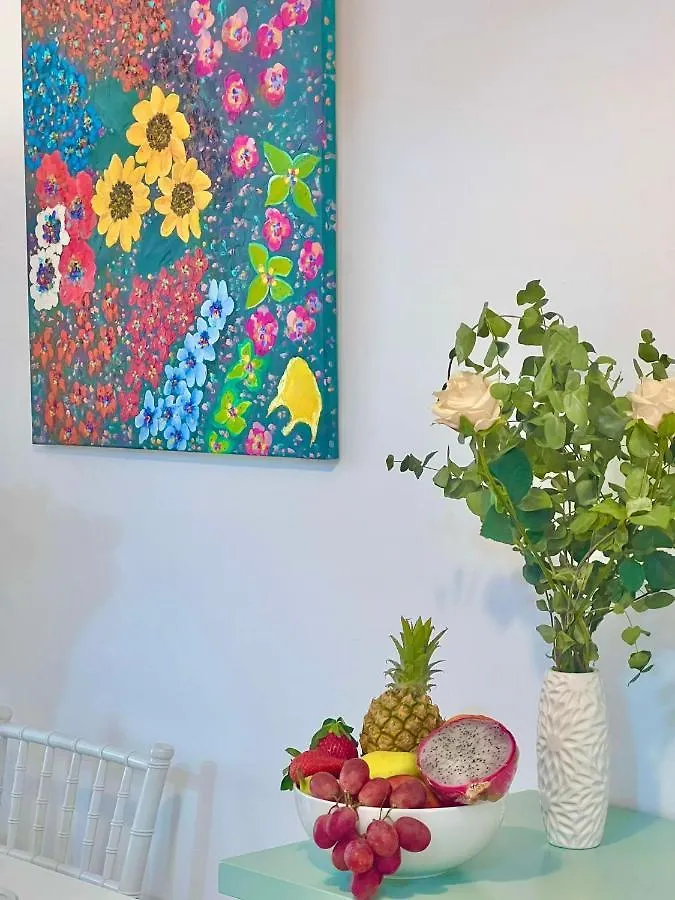 Apartment Relaxing Suite With Lovely Patio Malaga